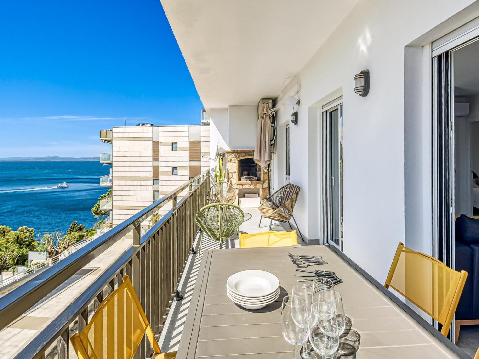 Pretty With Balcony Apartamento Rosas